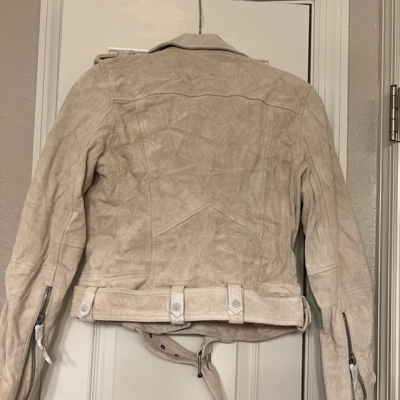 Blank NYC brand new with tags adorable leather jacket with cute buckle detail - Picture 10 of 13